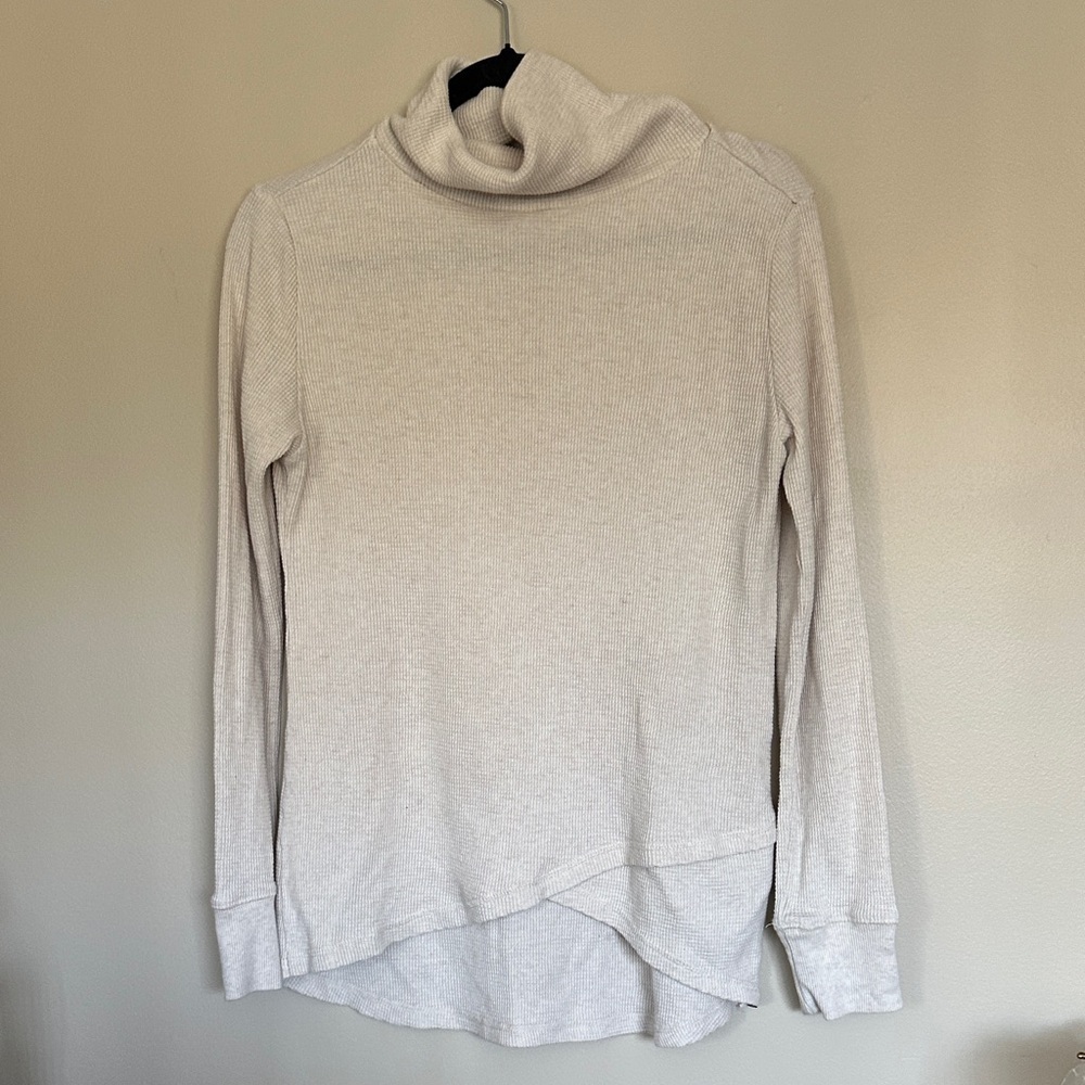 Eddie Bauer Cream Knit Sweater